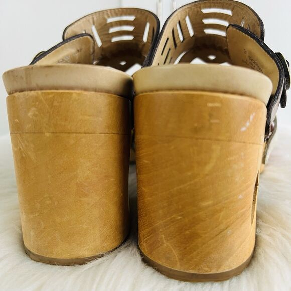 DANSKO Oralee Earthy Leather Handcrafted Wooden Heel Boho Clogs Sandals EU39 US8 - Picture 5 of 10